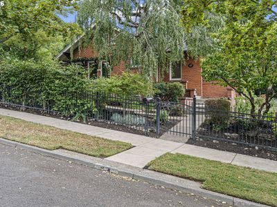 47 W 23rd Ave