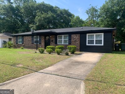 2135 Mississippi Ave