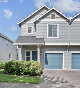 810 E 9th St APT G28