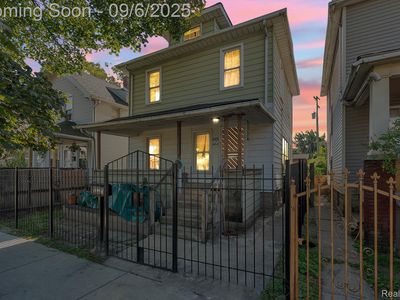 8125 Gartner St