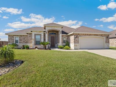 14676 Brownstone Cir S