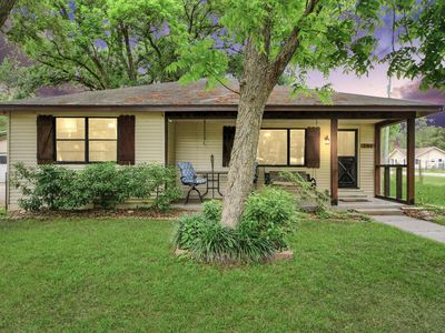204 S 4th St