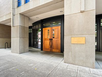 333 NW 9th Ave Unit 609