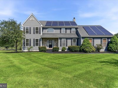 206 Crimson Dr