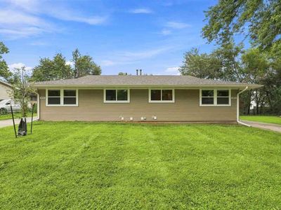 Property at 1911 Taylor Dr, Iowa City, IA