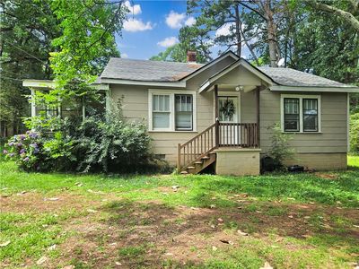 Property at 5824 Church St, Flowery Branch, GA