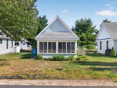 454 Post Road #484