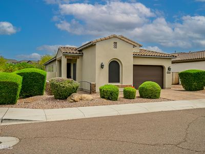 2342 W Duane Lane