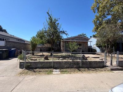 290 Santiago Ave