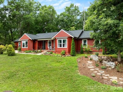 84 Greenwood Acres Dr