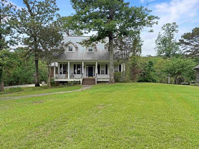 60 Spring Ct