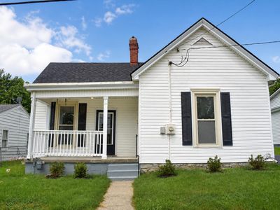 32 Jackson St