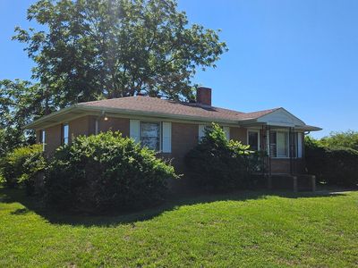 1440 Holly Farm Rd