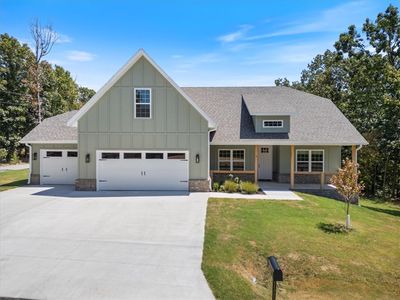 1 Linfield Ln