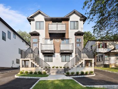 10 Memorial Park Drive #110