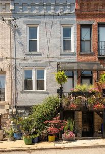 402 Alpine Ave