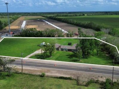 7490 Highway 146 N