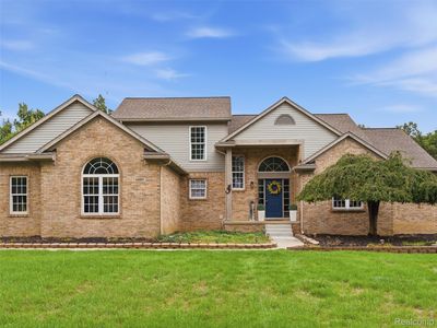54897 Walnut Dr