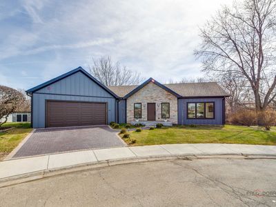19 Marina Dr