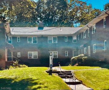 152 Belleville Ave BLDG 152 #14