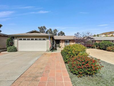9532 Medina Dr