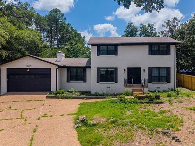 12605 Janelle Ct