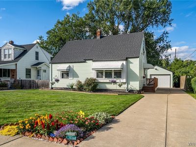 38 Old Colony Ave