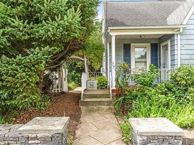 32 Benbridge Ave