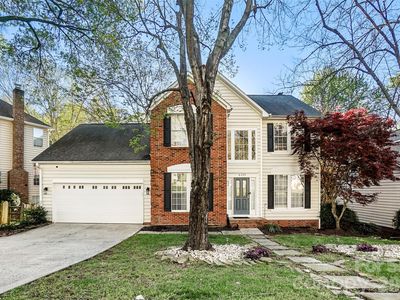 6239 Skyline Dr