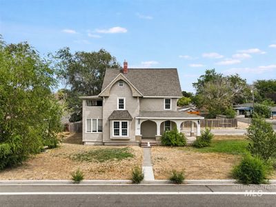 Property at 204 Harrison St, Twin Falls, ID