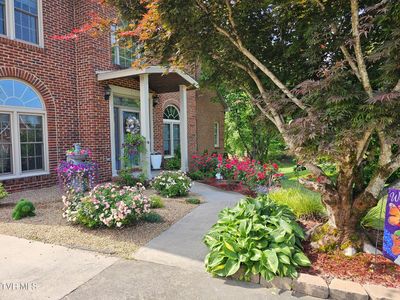 2605 Halifax Dr
