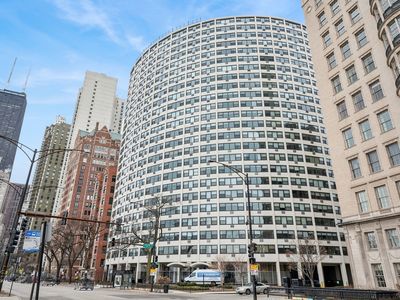 1150 N Lake Shore Dr APT 24H