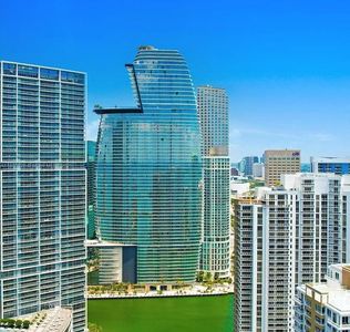 300 Biscayne Boulevard Way 2804