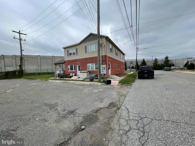 1102 3rd Ave