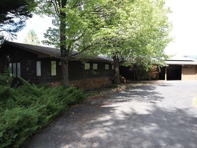 939 Bucks Lake Rd
