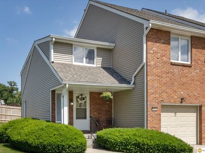 3505 S 56th Plz