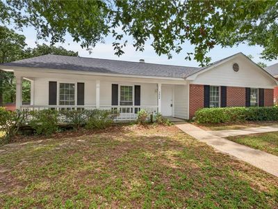 3804 Medford Dr E