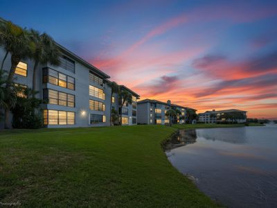 1528 Whitehall Drive #303