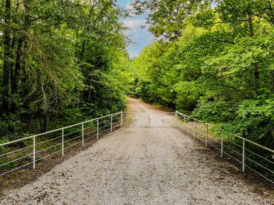 327 County Road 2275