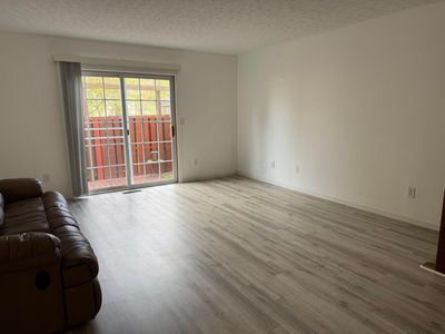 184 Macandrews Way #44E