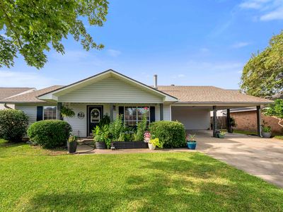 910 Aberdeen Dr
