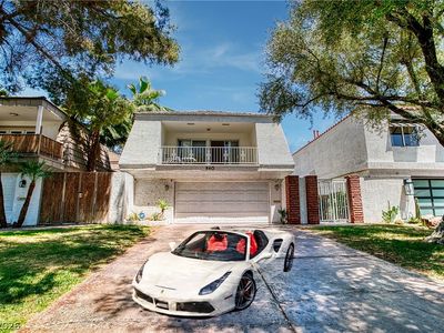 940 Vegas Valley Dr