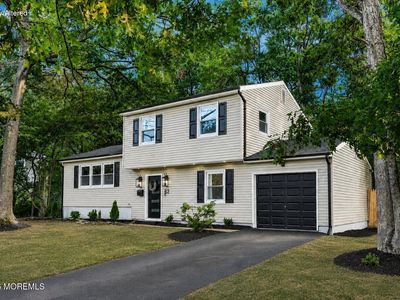 82 Sylvan Lake Boulevard