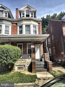 131 Hoffman Ave