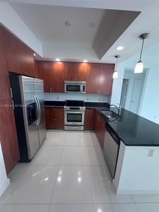 315 NE 3rd Ave APT 1905