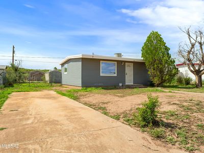 Property at 106 E Apache St, Huachuca City, AZ