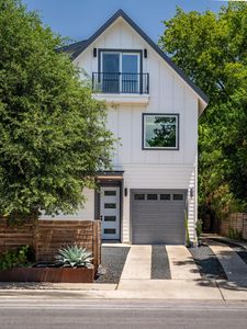 308 W North Loop Blvd #1