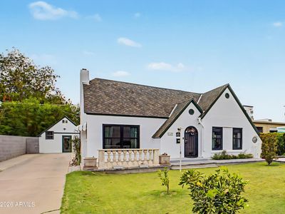 539 W MARIPOSA Street