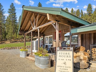 10692 Teanaway Road