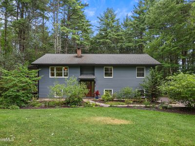 18 Hemlock Hill Rd